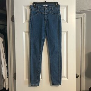 Tommy Hilfiger Woman’s High Rise Curve Jeans